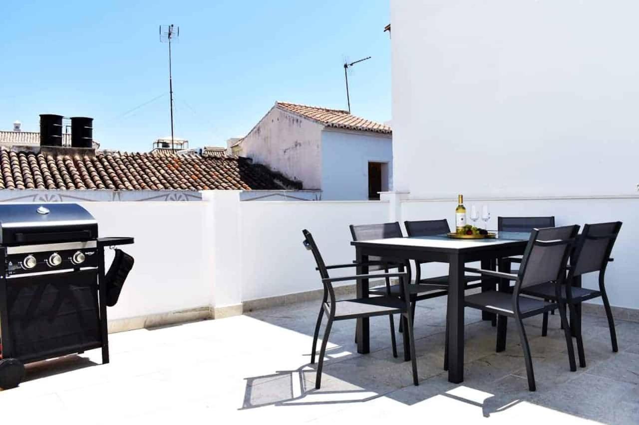 New Townhouse In The Heart Of Nerja With Jacuzzi Villa Exterior foto