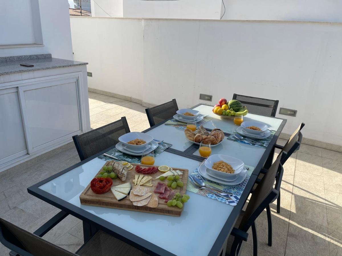 New Townhouse In The Heart Of Nerja With Jacuzzi Villa Exterior foto