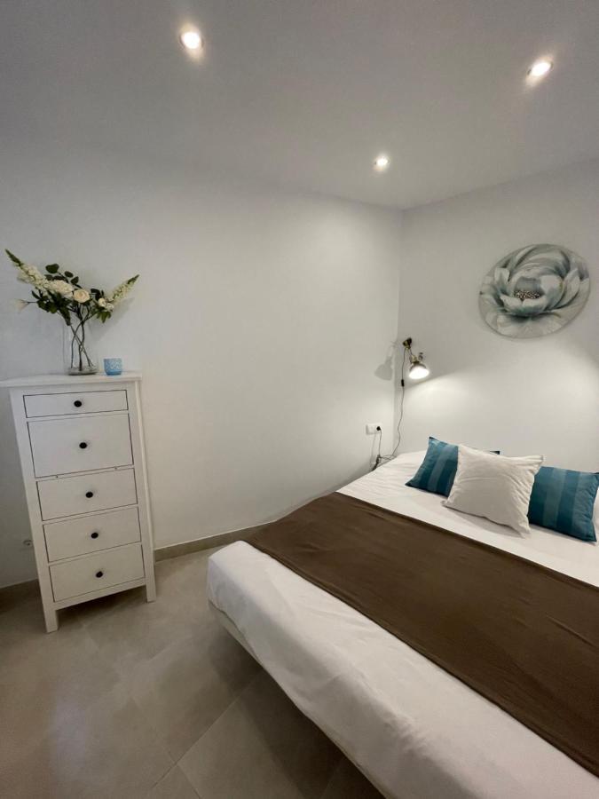 New Townhouse In The Heart Of Nerja With Jacuzzi Villa Exterior foto