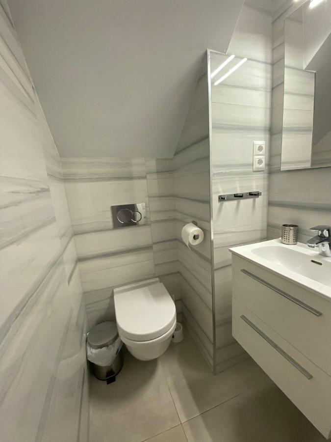 New Townhouse In The Heart Of Nerja With Jacuzzi Villa Exterior foto
